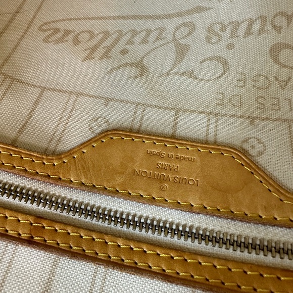 Louis Vuitton Neverfull MM Damien Azur - Picture 7 of 15